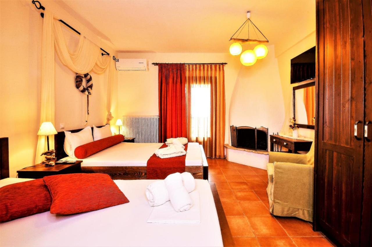 Guesthouse Amanitis Caesarea Skiti Bagian luar foto