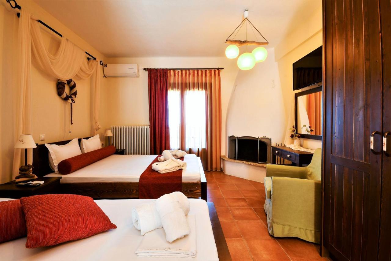 Guesthouse Amanitis Caesarea Skiti Bagian luar foto