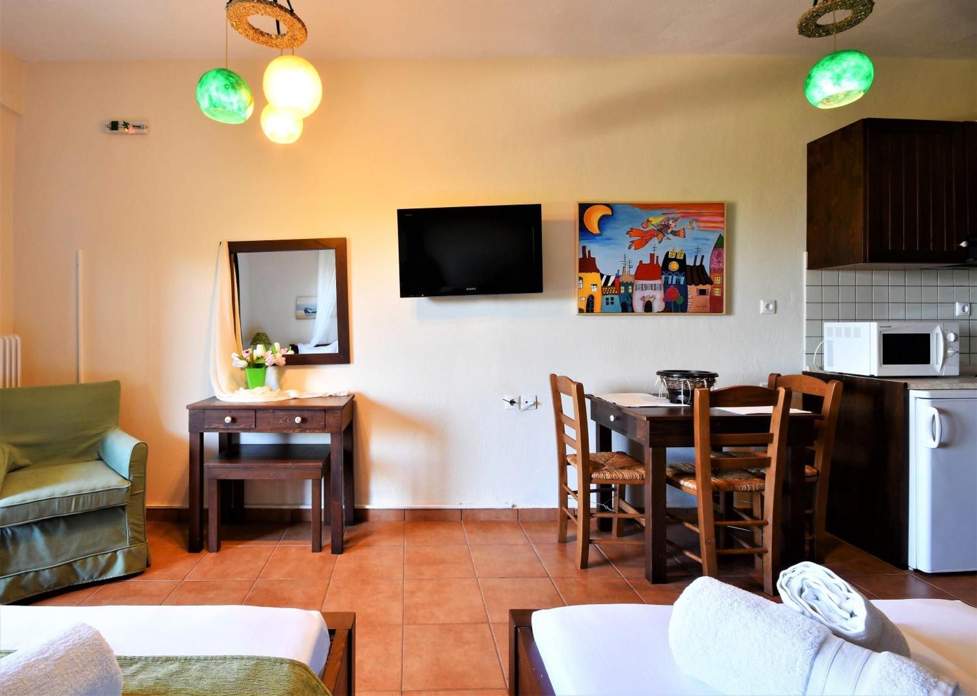 Guesthouse Amanitis Caesarea Skiti Bagian luar foto